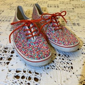 Gap Floral Canvas Shoes, Size 9